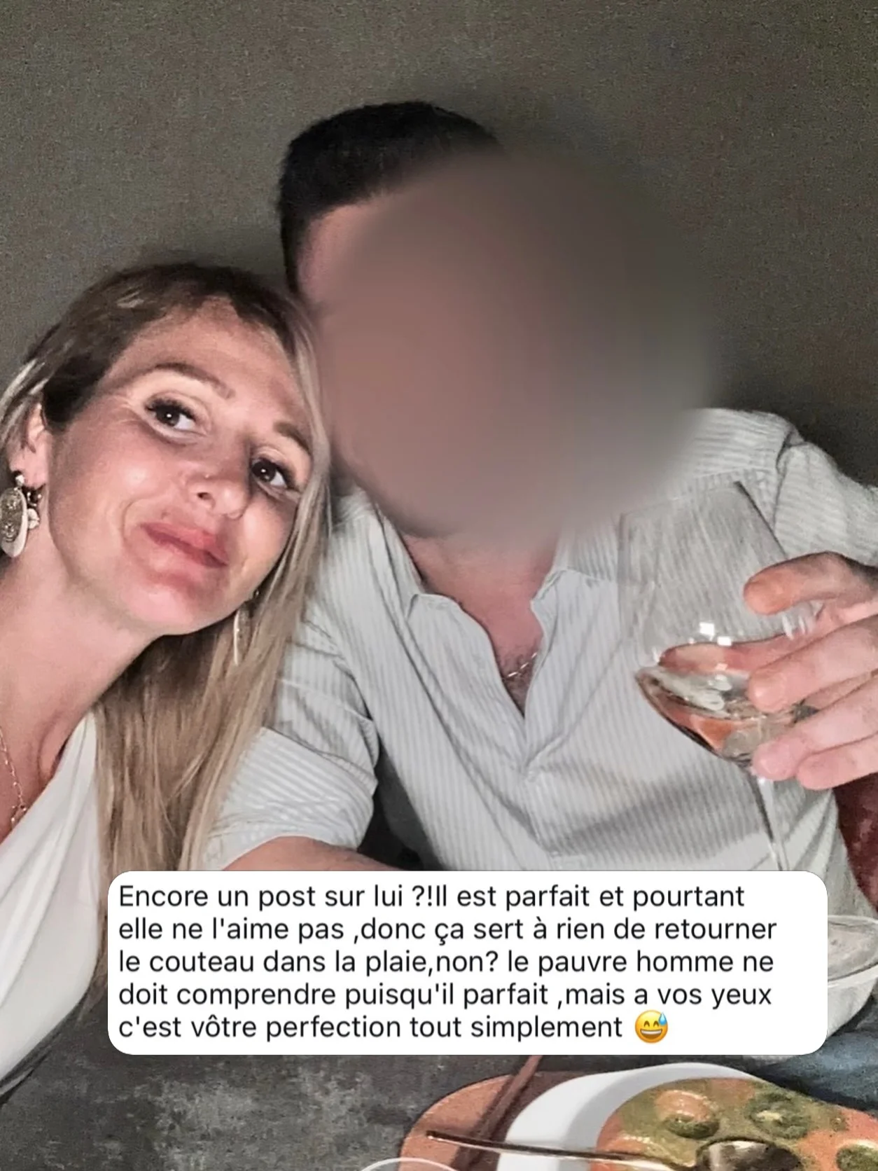 Photo by 𝓐𝓶𝓫𝓻𝓮 𝓮𝓽 𝓼𝓪 𝓯𝓪𝓶𝓲𝓵𝓵𝓮 on March 13, 2026. May be an image of one or more people, escargot and text that says 'Encore un post sur lui ?!II est parfait et pourtant elle ne l'aime pas ,donc ça sert à rien de retourner le couteau dans la plaie,non? plaie le pauvre homme ne doit comprendre puisqu'il parfait ,mais a vos yeux c'est vôtre perfection tout simplement'.