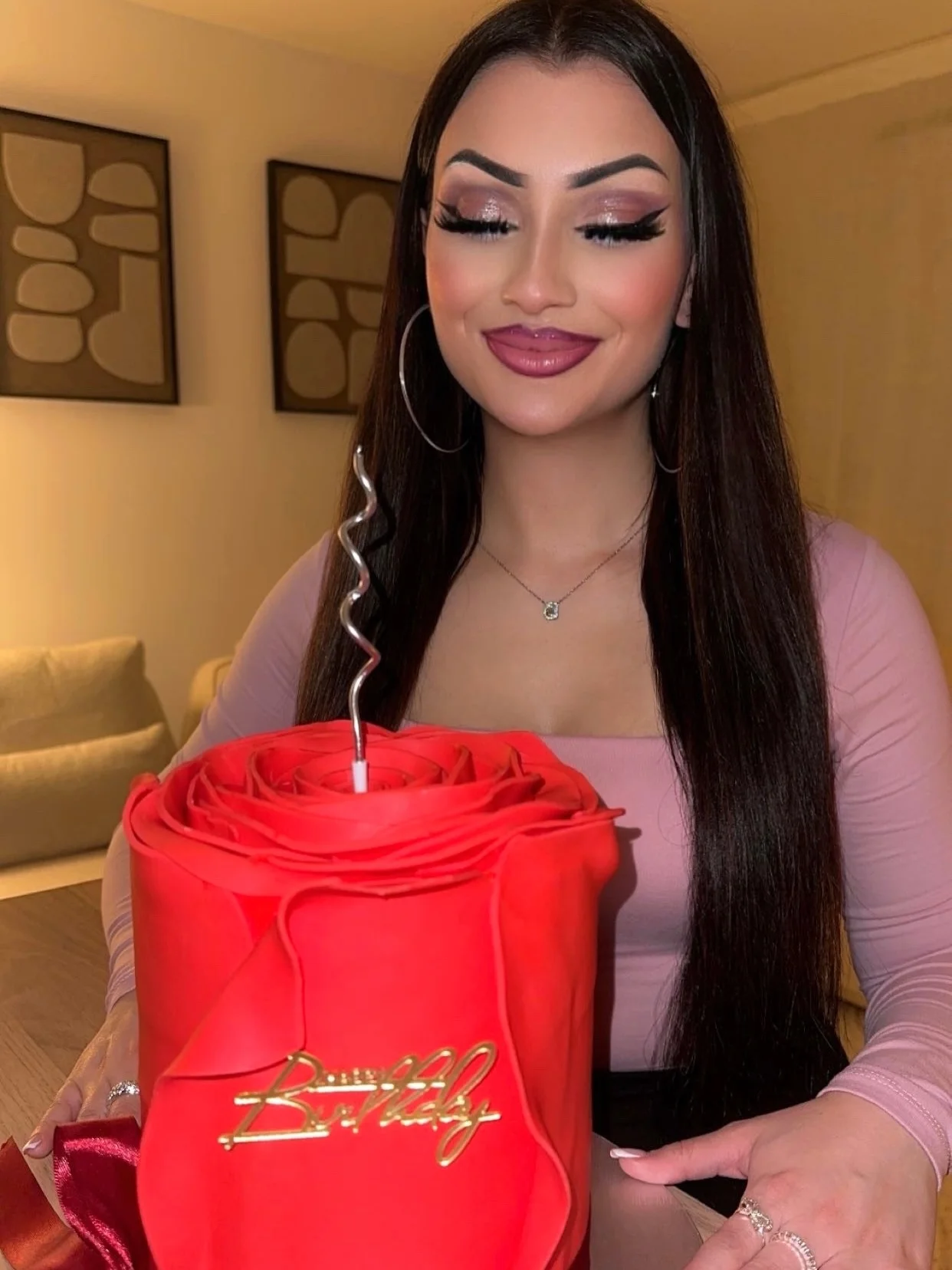 Photo by 𝐌𝐞𝐫𝐢𝐦𝐚 𝐁𝐞𝐫𝐢𝐬𝐡𝐚 ♡ on February 24, 2026. May be an image of one or more people, makeup, candle, cake and text.