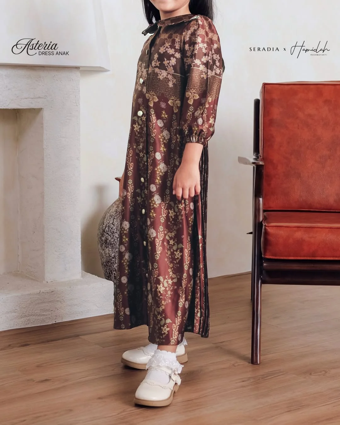 Photo by Seradia on February 19, 2026. May be an image of dress, footwear and text.